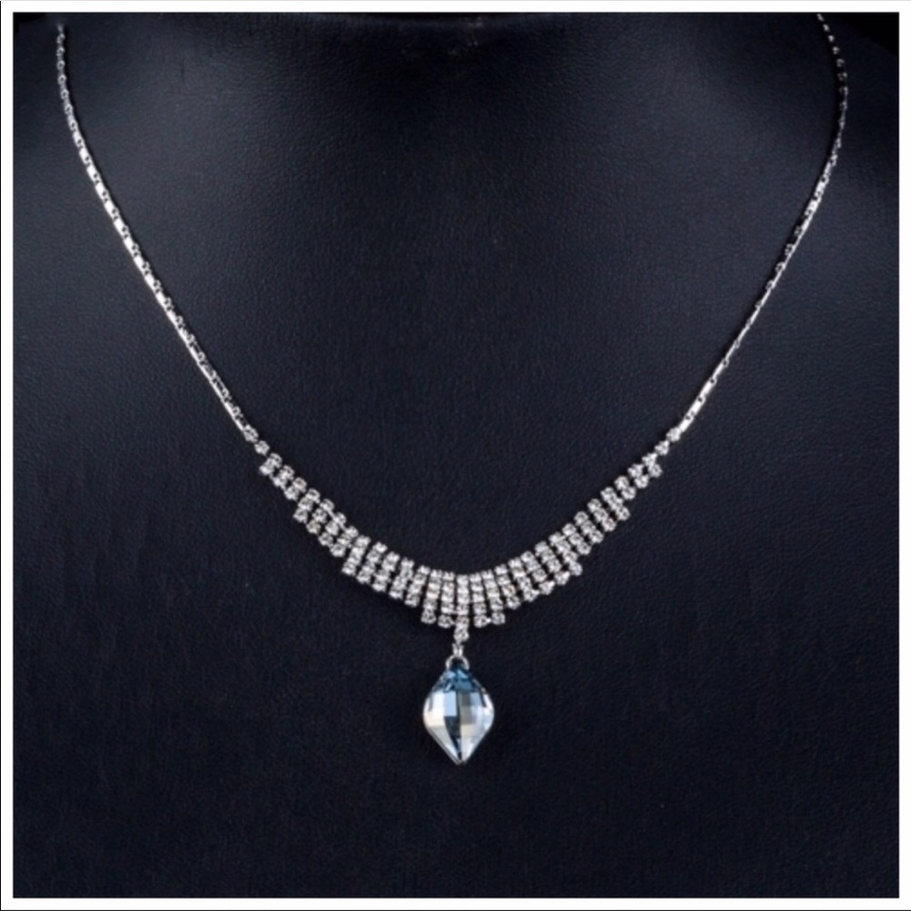 Swarovski Crystals Droplet Necklace - Picture 9 of 10